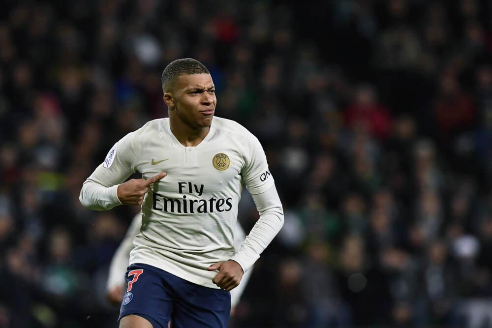 京东新年购物季12月31日晚开启，超级秒杀日、月黑风高新年盛典轮番来袭